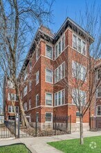 Building Photo - 1416 W Argyle St