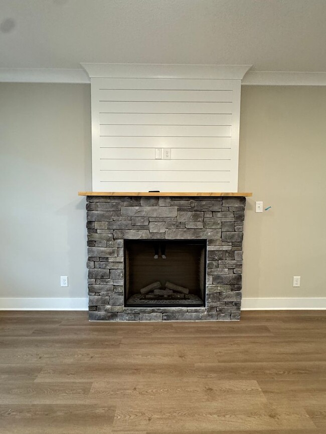 Building Photo - Maryville 37803 - Brand New 4 bedroom, 2.5...