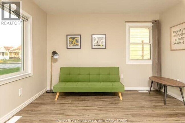 Photo du bâtiment - 1180 Felix Ave