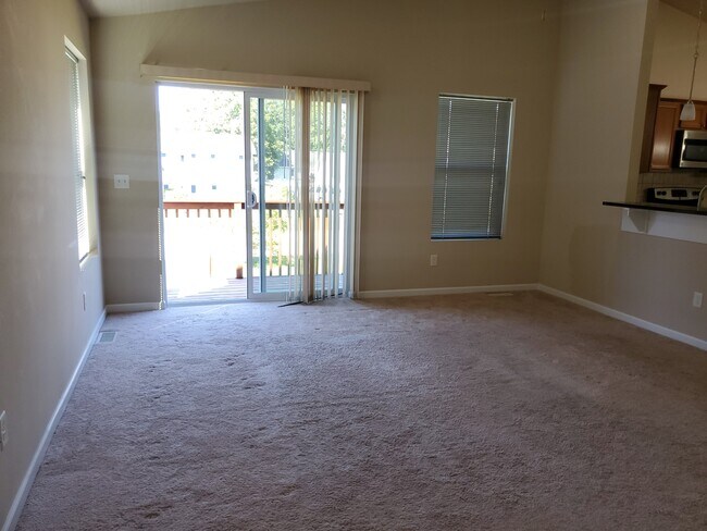 Building Photo - 2795 Jacklyn Ct