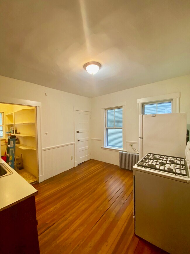 New Stove 2018 - 98 Morrison Ave