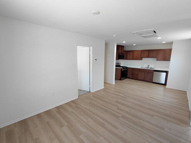 Foto del edificio - 475 Palomino Ct