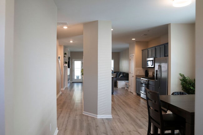 Foto del edificio - 114 Great Bend Dr