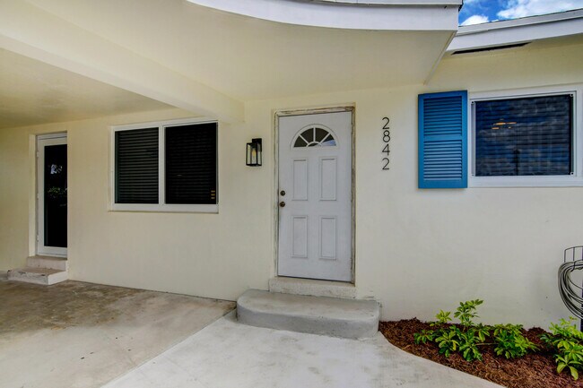 Foto del edificio - 2842 SW 6th St
