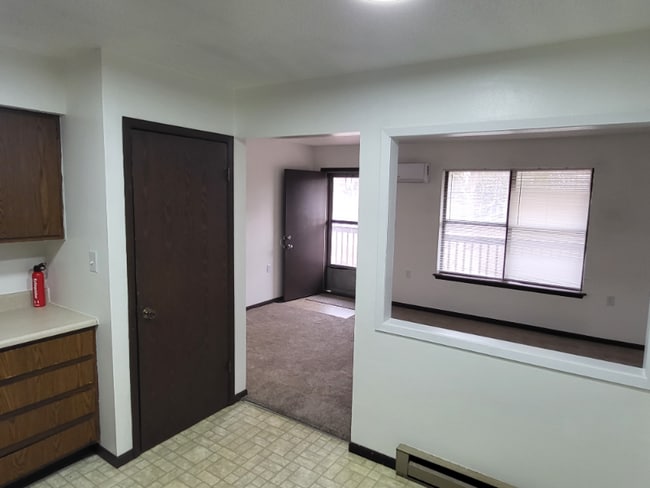 Foto del edificio - 1102 W McPherson St