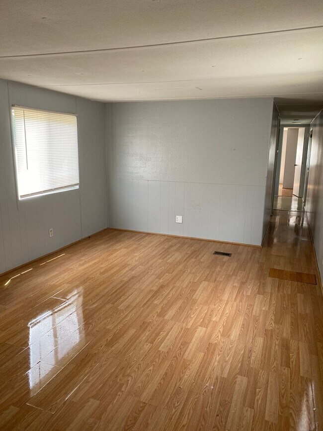 Foto del edificio - 2bed 1 bath