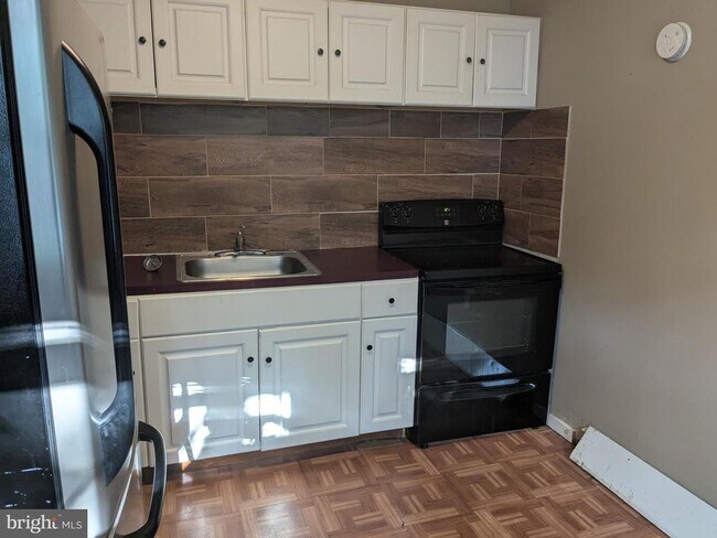 Foto del edificio - 100 Blackwood-Clementon Rd