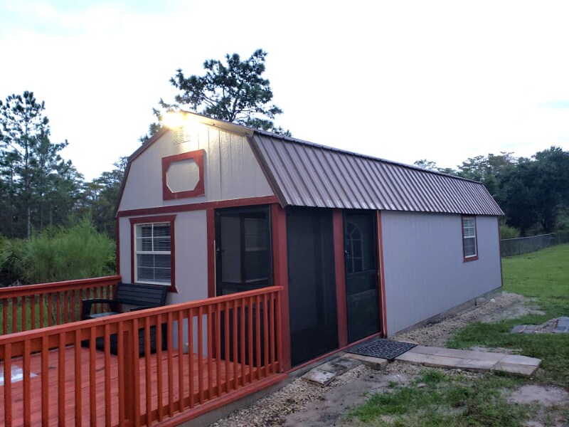 Foto principal - 20805 Sheldon St