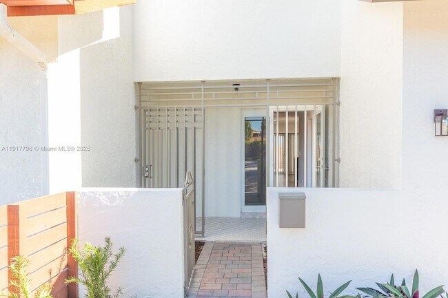 Foto del edificio - 2795 N 40th Ave