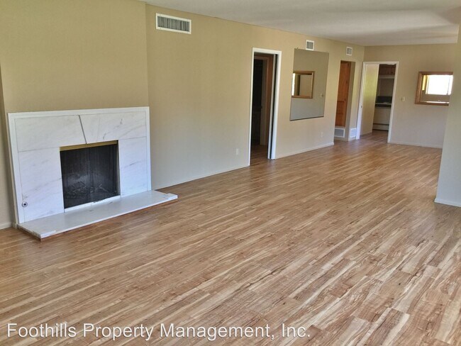 Building Photo - 3 br, 2 bath House - 39 Panorama Lane
