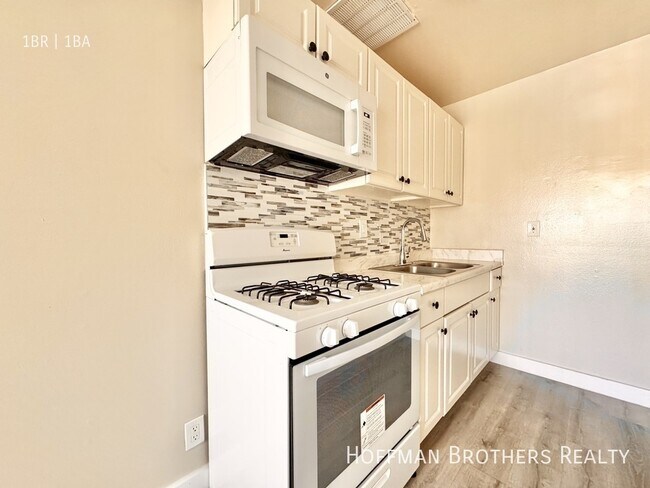 Foto del edificio - 2509 S Denison Ave