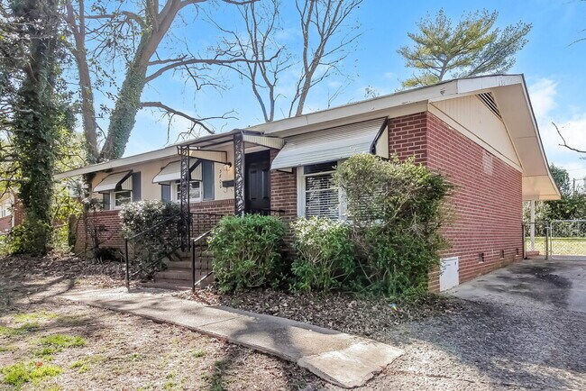 Foto del edificio - 3800 Seaman Dr