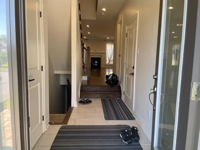 Entrance - 205 Purchase Cres