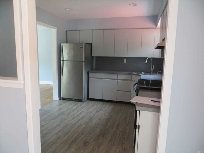 Foto del edificio - 488 Nichols Rd