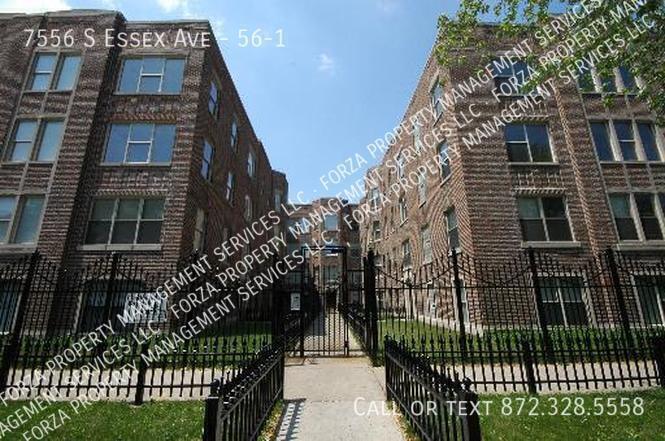 Primary Photo - 7556 S Essex Ave