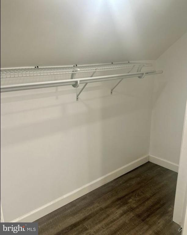 Foto del edificio - 529 Queen St