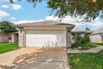Building Photo - 6619 Wellington Meadows Dr