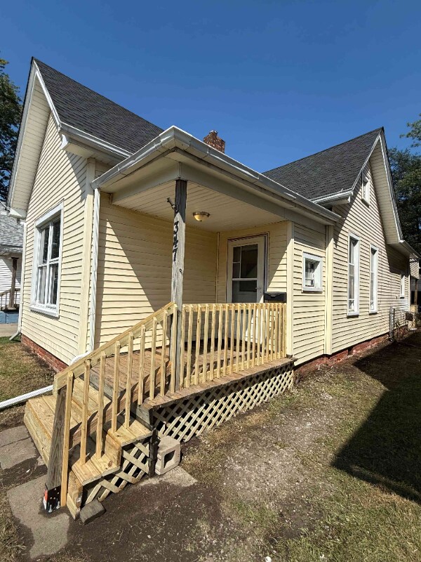 Foto principal - 347 Parker Ave