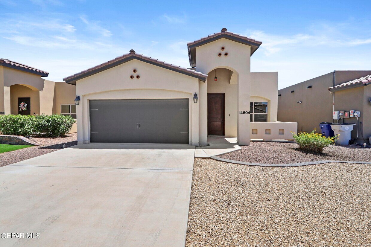 Foto principal - 14804 Willie Worsley Ave