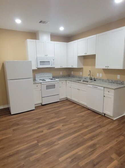 Foto del edificio - 2107 24th St N