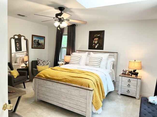 Foto del edificio - 864 Lazy Acres Cir