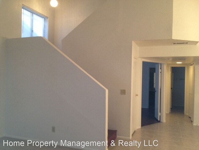 Building Photo - 4 br, 2 bath House - 535 Inness Ave