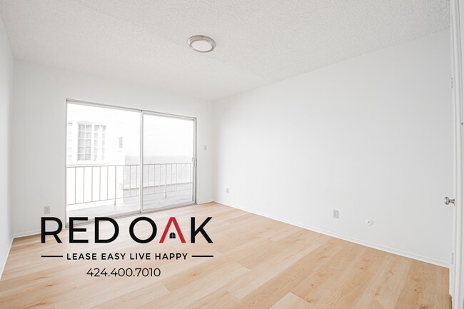 Building Photo - 221 N Berendo St