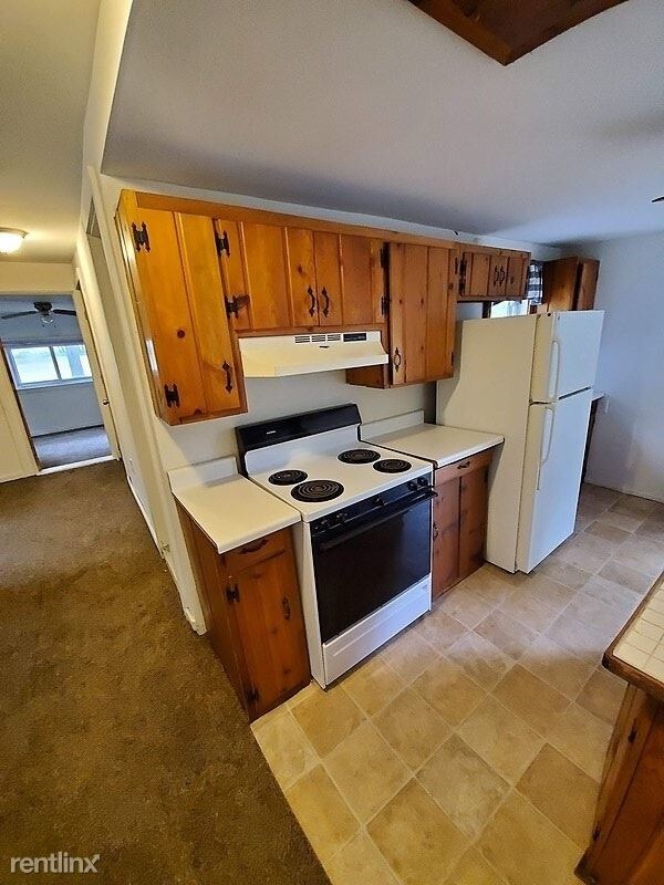 Building Photo - 1 br, 1 bath House - 118 Tudor Drive