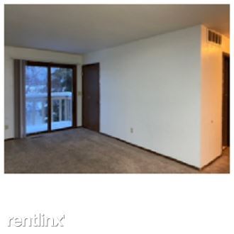 Building Photo - 1708 Russian Jack Dr