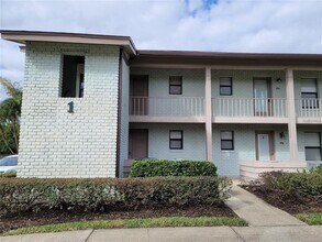 Building Photo - 2822 Plaza Terrace Dr