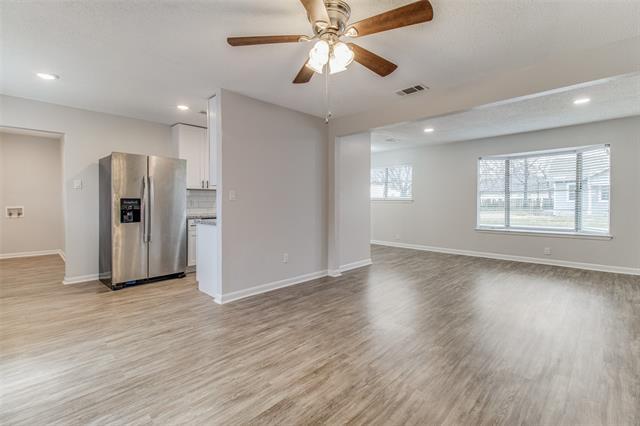 Building Photo - 822 N Throckmorton St