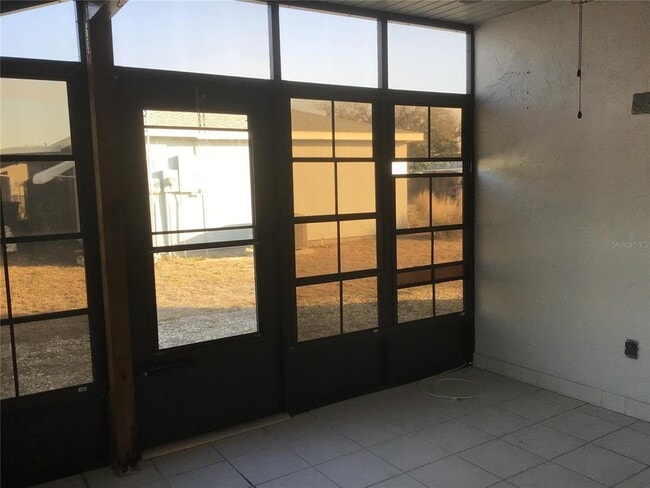 Foto del edificio - 3087 Idlewood St