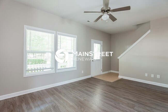 Building Photo - 3 Bedroom Pet-Friendly Home in Huntersville, NC with Main Street Renewal