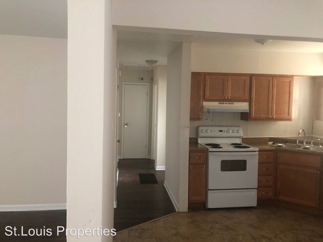 Building Photo - 3 br, 1 bath House - 1140 Maple Avenue