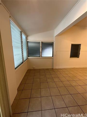 Building Photo - 318 Puna Ln