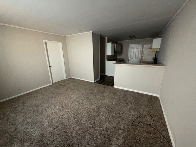 Photo - 3015 Batavia St Apartment