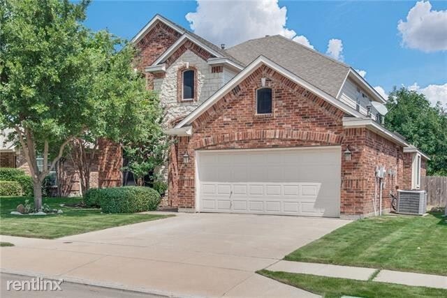 Primary Photo - 5 br, 3 bath House - 8640 Corral Circle