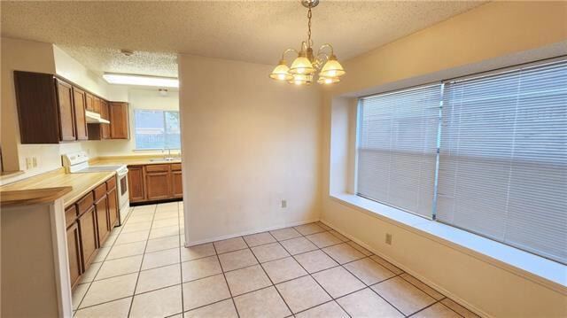 Foto del edificio - 1909 Killington Dr