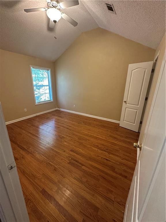 Foto del edificio - 3731 Walnut Creek Way