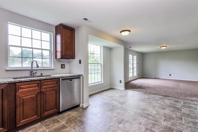 Building Photo - 1921 River Knoll Dr, Raleigh, NC 27610