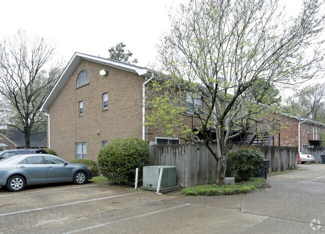 Colonial Apartments Apartments - Memphis, TN | Apartments.com
