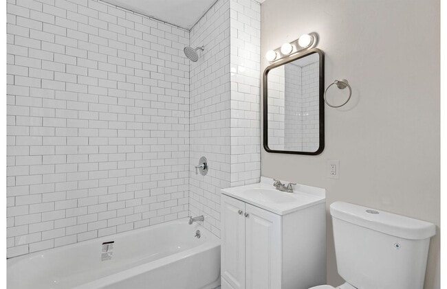 Foto del edificio - 209 N Spring St