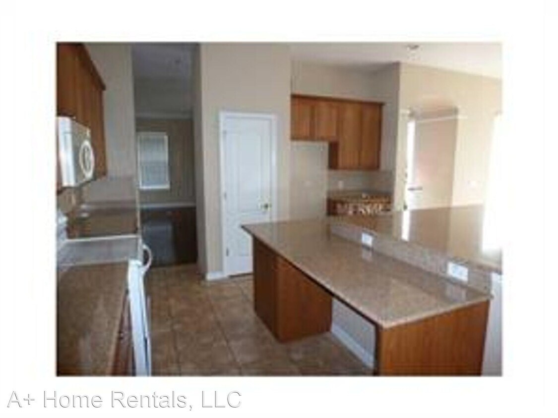 Foto del edificio - 4 br, 2 bath House - 6862 Duncaster St.