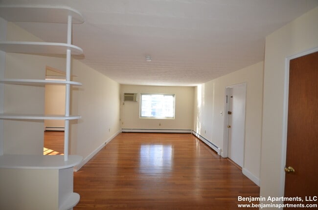 Building Photo - 339 Massachusetts Ave
