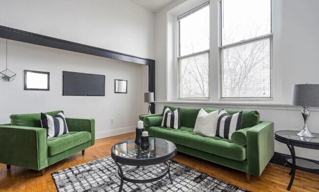 Foto del edificio - 3809 Spring Garden St