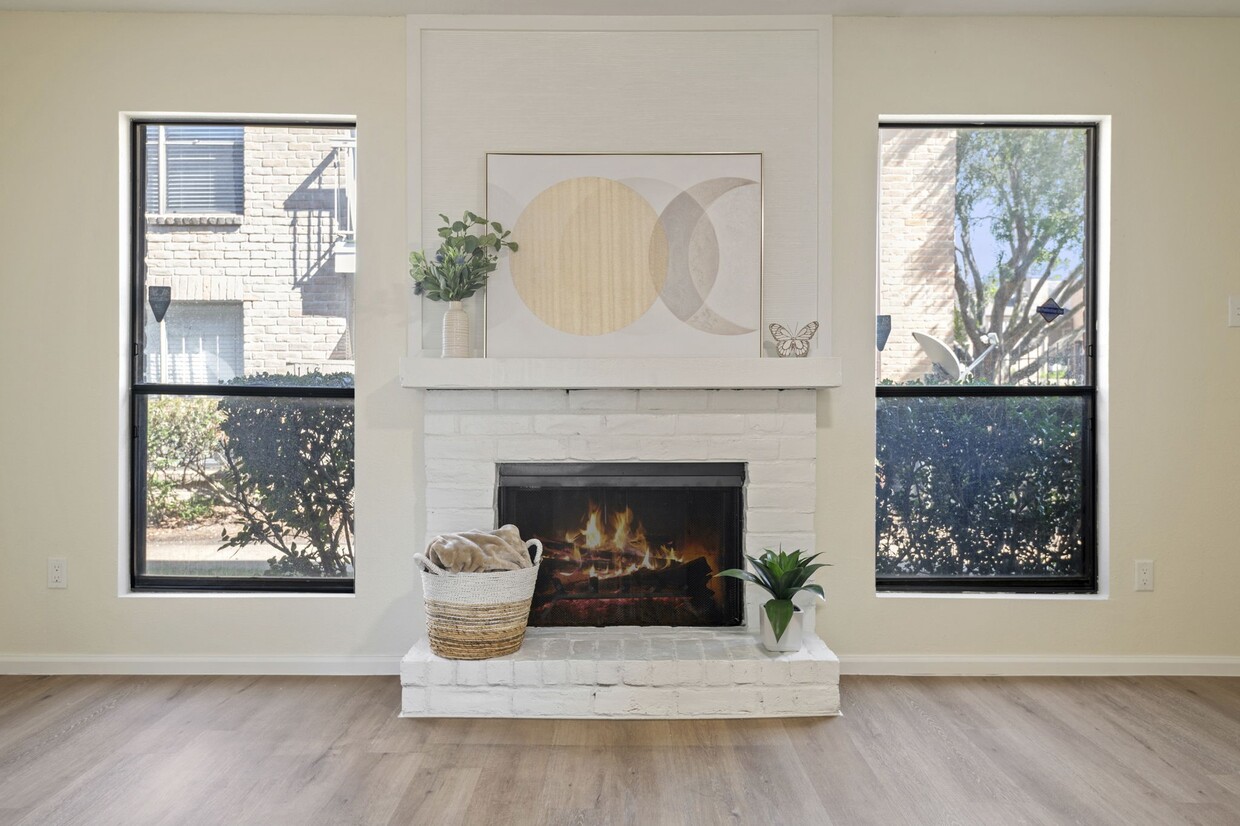 Primary Photo - 2120 Wilcrest Dr