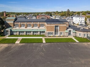 Building Photo - 241 W 6th St