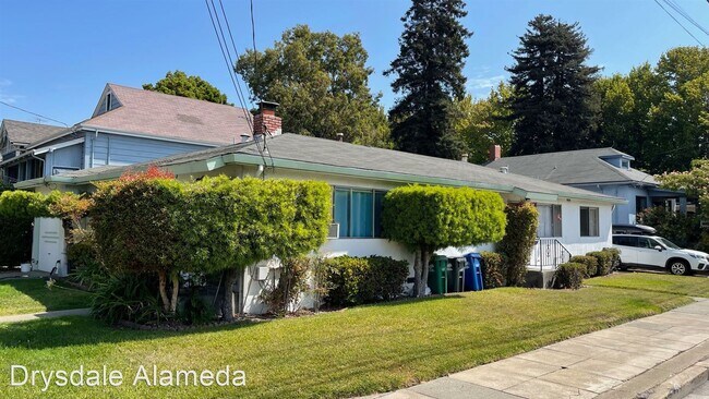 Foto del edificio - 3007 Encinal Ave