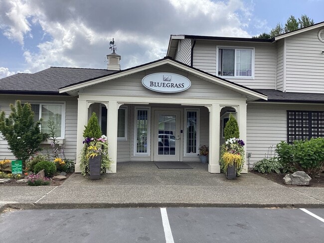 Bluegrass 3 bedroom 2 bath - Bluegrass 3 bedroom 2 bath House