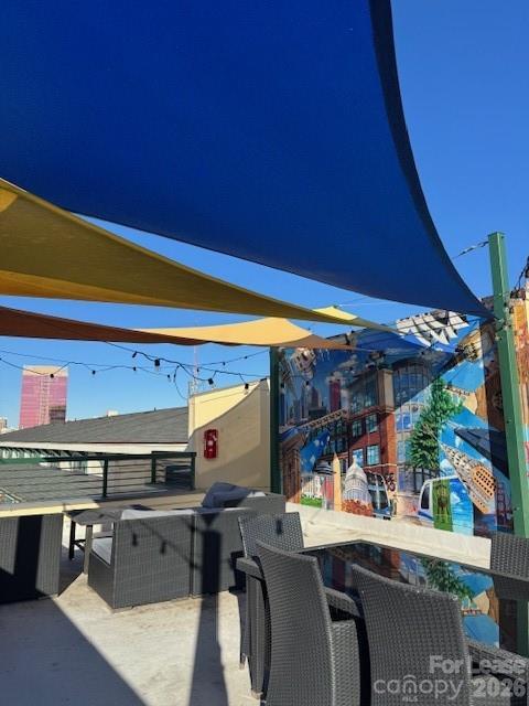 Foto del edificio - 115 E Park Ave